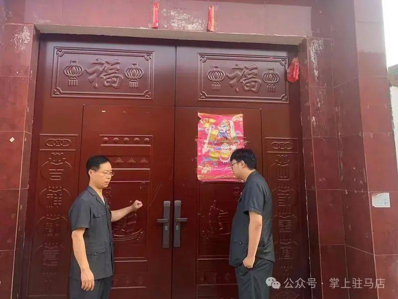 现场画面曝光！河南驻马店出动多名干警，多人被带走！