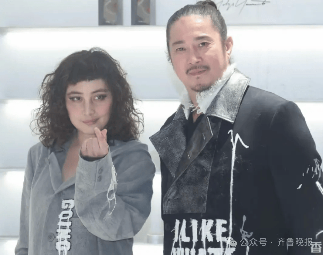 知名女演员家中突发变故，已暂停所有工作