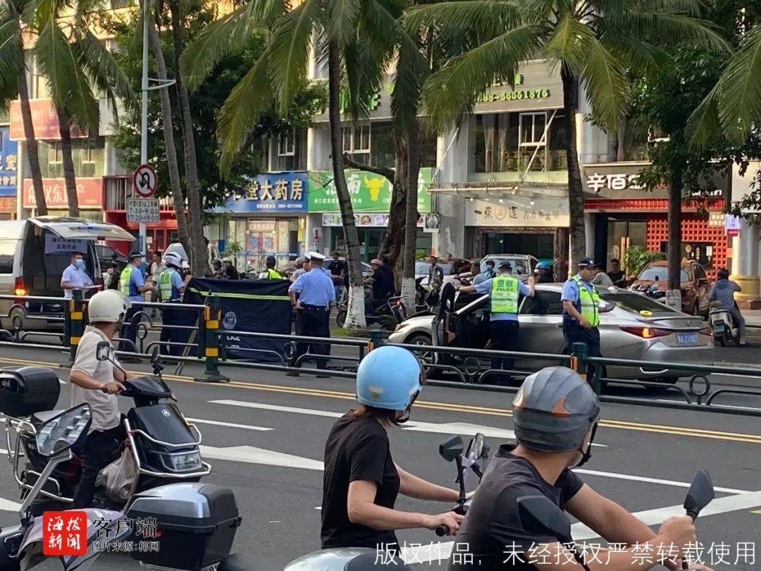 海口突发车祸：一名老阿婆斑马线上被撞身亡，肇事司机已被警方控制