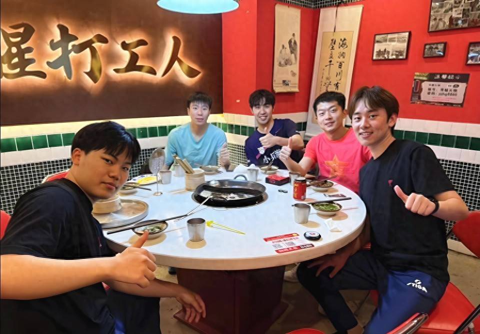 松岛辉空中国乒超联赛趣事：从火锅到奶茶的异国体验