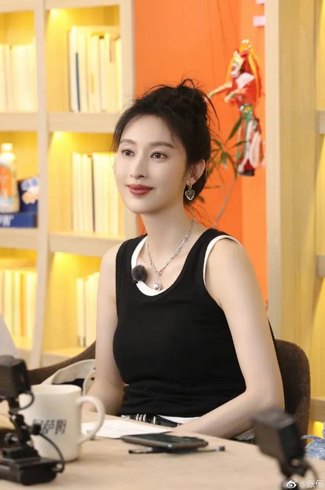 知名女星"张俪"为遮挡号牌违法行为道歉:已深刻认识到错误(图4)