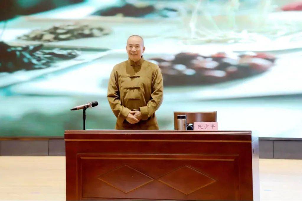 阮少平被曝光之后：谁在制造假院士？