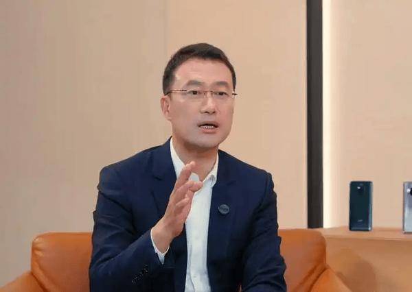 华为鸿蒙应用开发者激励计划发布 何刚：总奖金超亿元