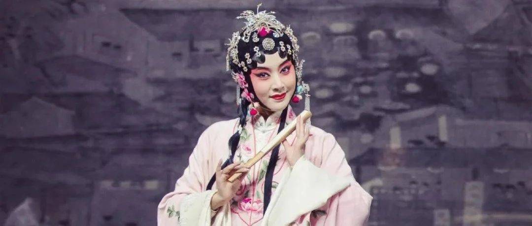 人物 | 单雯:守护梨园根魂,传承昆曲薪火_单雯正_舞台_表演