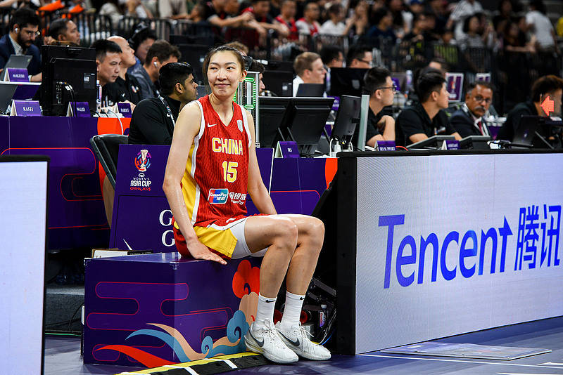 中国女篮将长期集训 张子宇再度入选