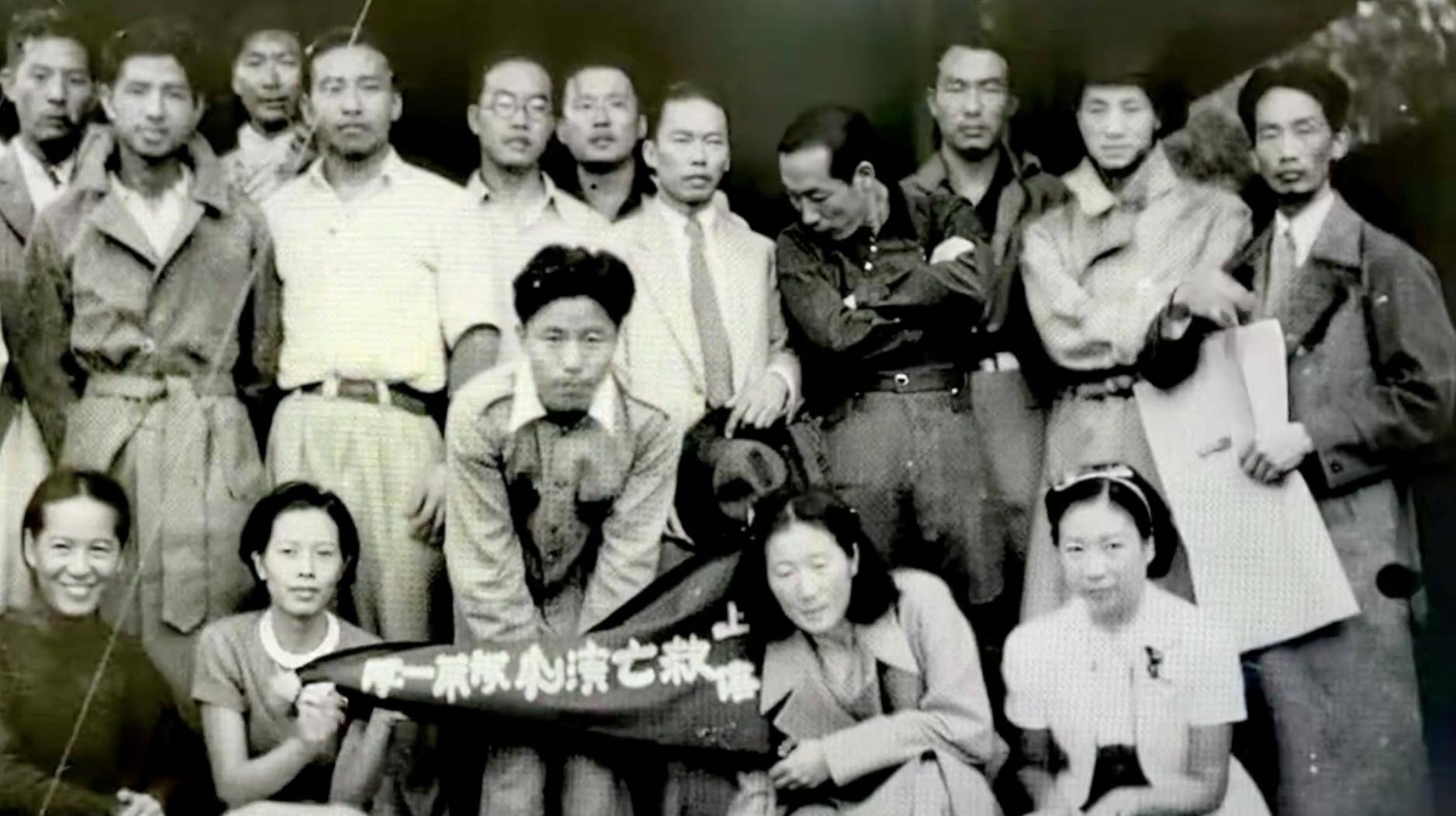 这首人人会唱的歌,原谱是这样诞生的