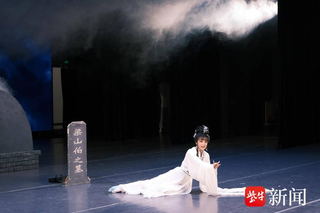 公益小剧场__话剧公益场什么意思