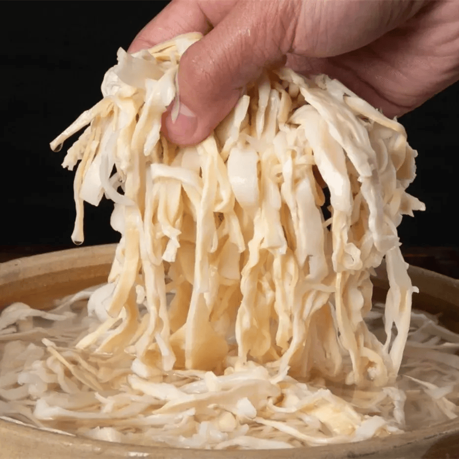 来自井冈山的碳烤笋丝,免泡免切直接上!凉拌热炒"嘎吱"脆嫩