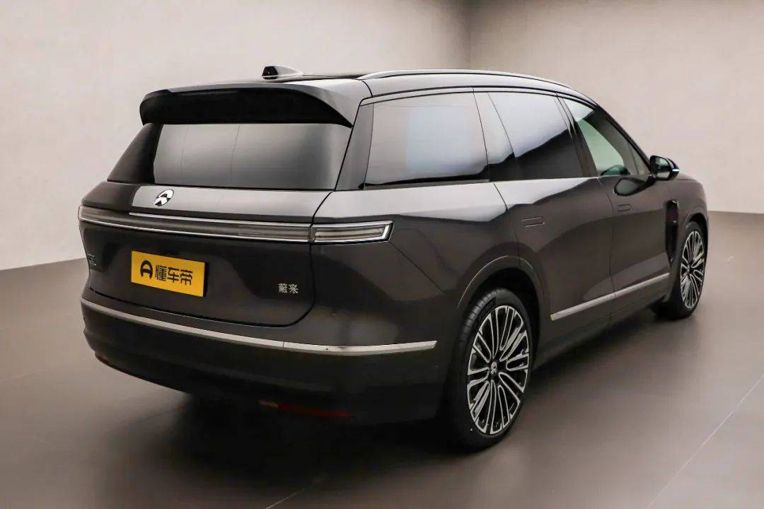 41.68万元起 全新蔚来es8开启预售 6/7座双版本 尺寸大升级