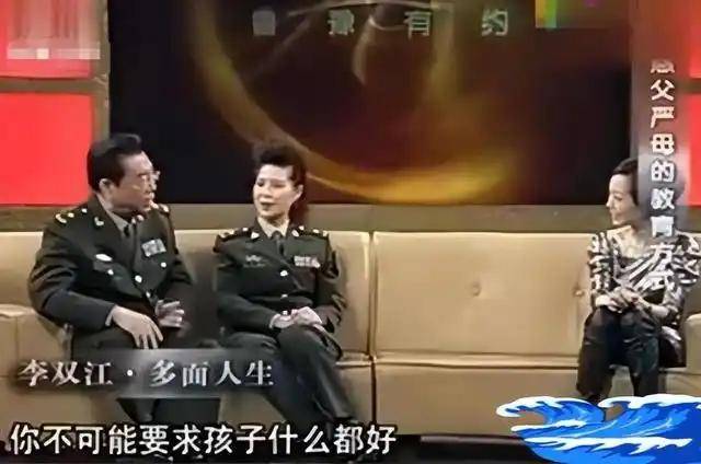 李双江儿子被曝在美国赌博输5800万，娱记紧急辟谣：李天一没出国