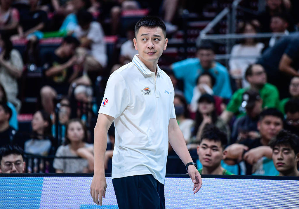 CBA转会市场疯狂进行时，但玩得起的球队没几家
