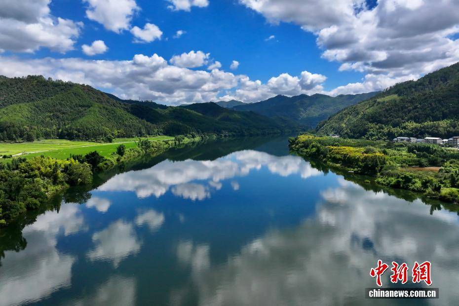 福建三明山清水秀风光美