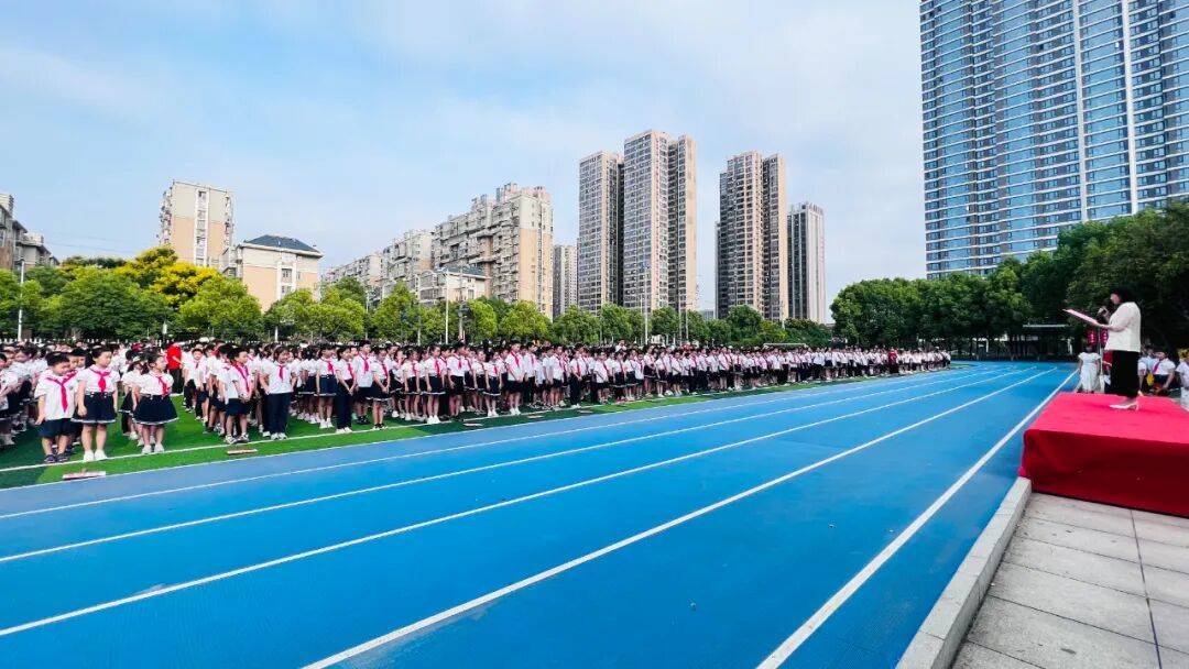 铭记历史 少年有志