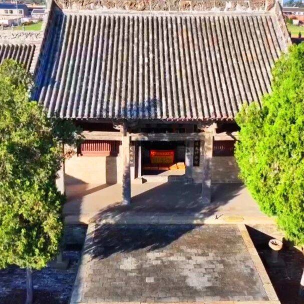 河底成汤庙：藏于乡间的唐风宋韵之美~_大观_正殿_石柱上