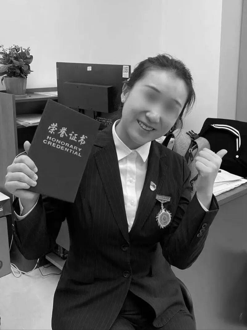 28岁女律师不幸身亡，周某被执行死刑