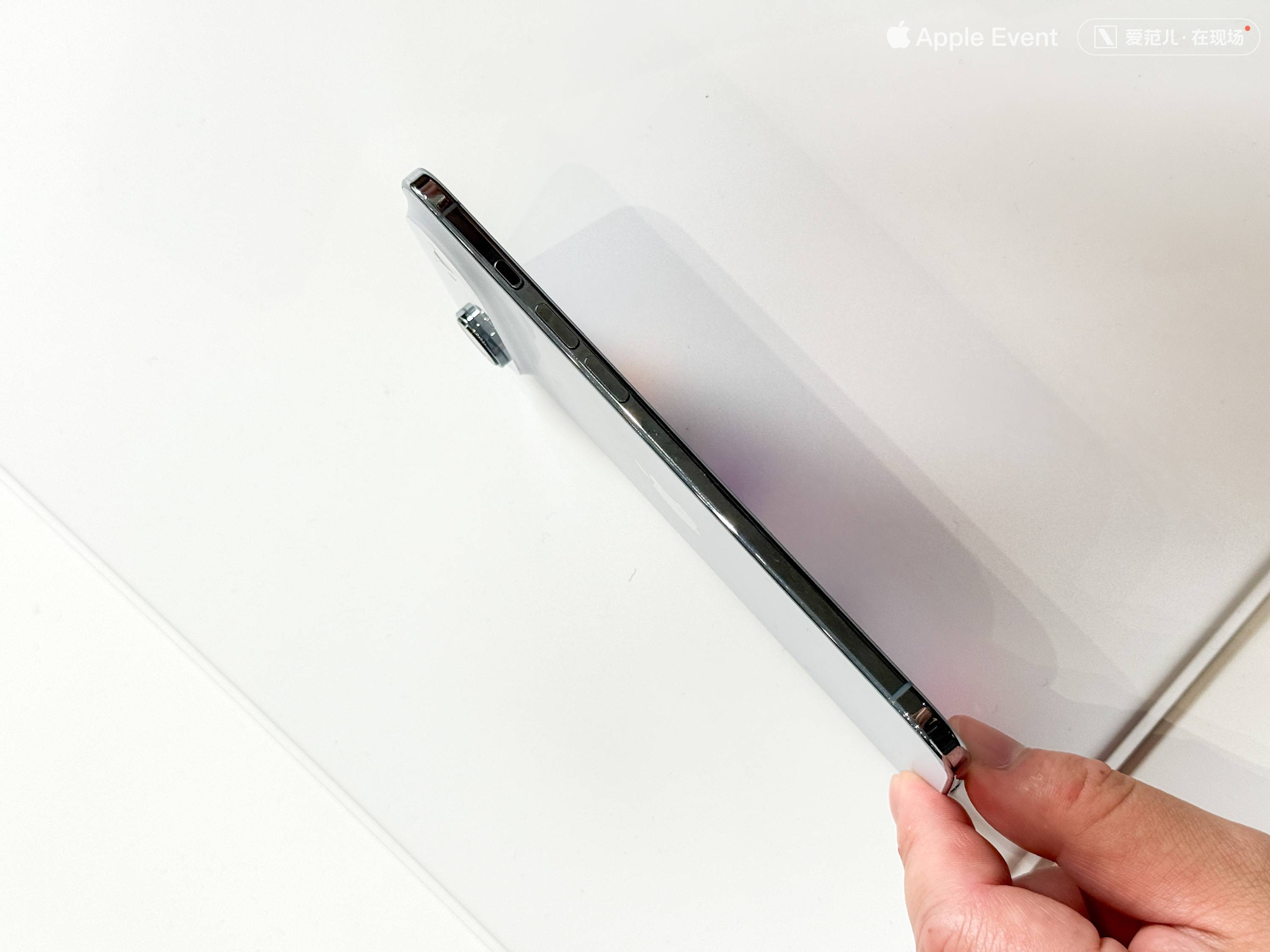 iPhone 17 系列首发评测：你这是典型的「安卓」iPhone