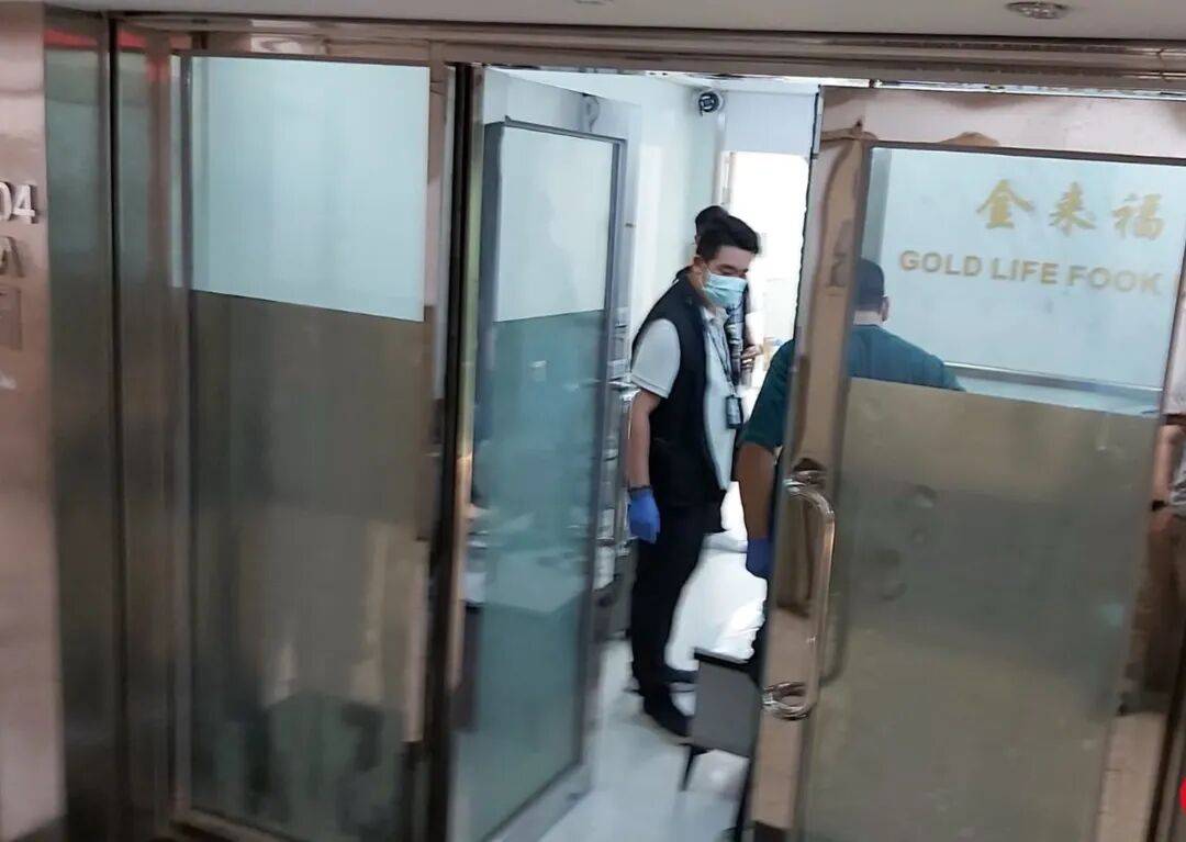 11人被捕，65公斤黄金已追回！香港黄金大劫案最新进展→