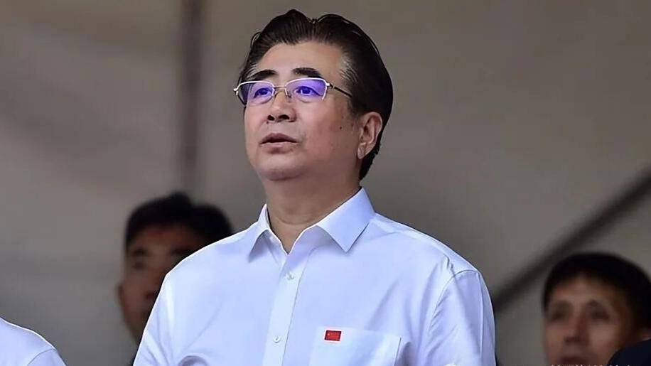 国足新帅人选尘埃落定：卡纳瓦罗、卡帕泽与郑智的终极对决