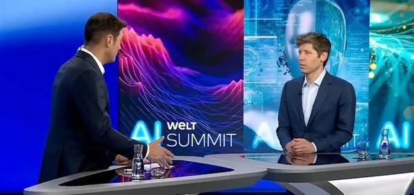 奥特曼预言：2030年，AI将在所有维度上超越人类