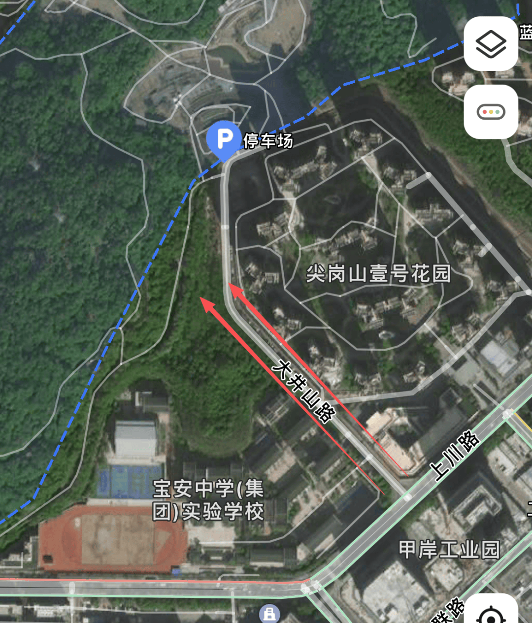 整改一年后，深圳这条路再被吐槽“怕成停车场”！多部门回应