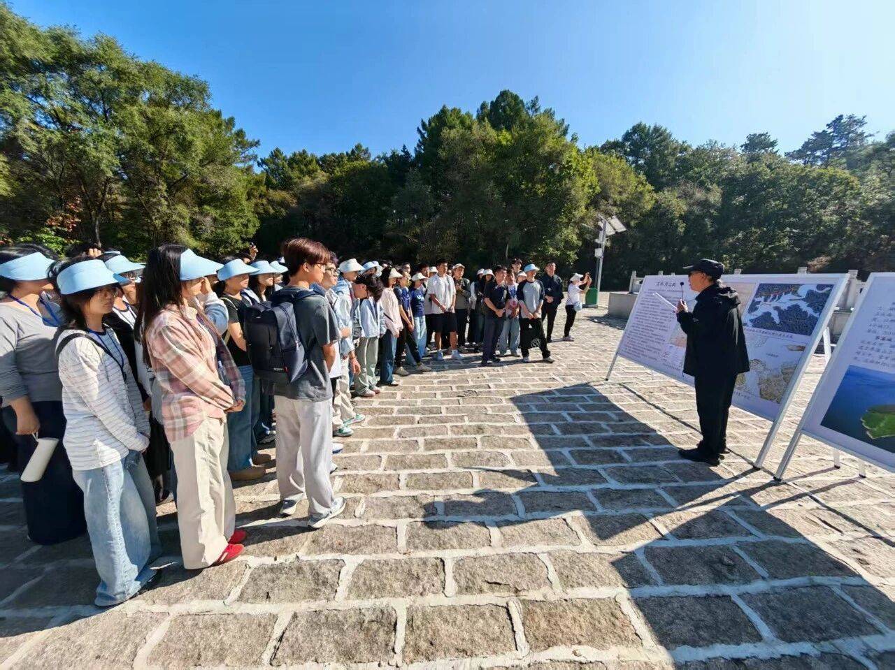 从校园到现场：北京学子抚顺研学，解锁 “沉浸式” 成长