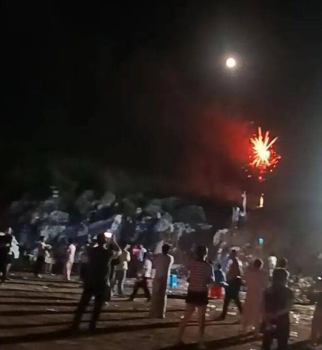 篝火映明月 文旅促振兴