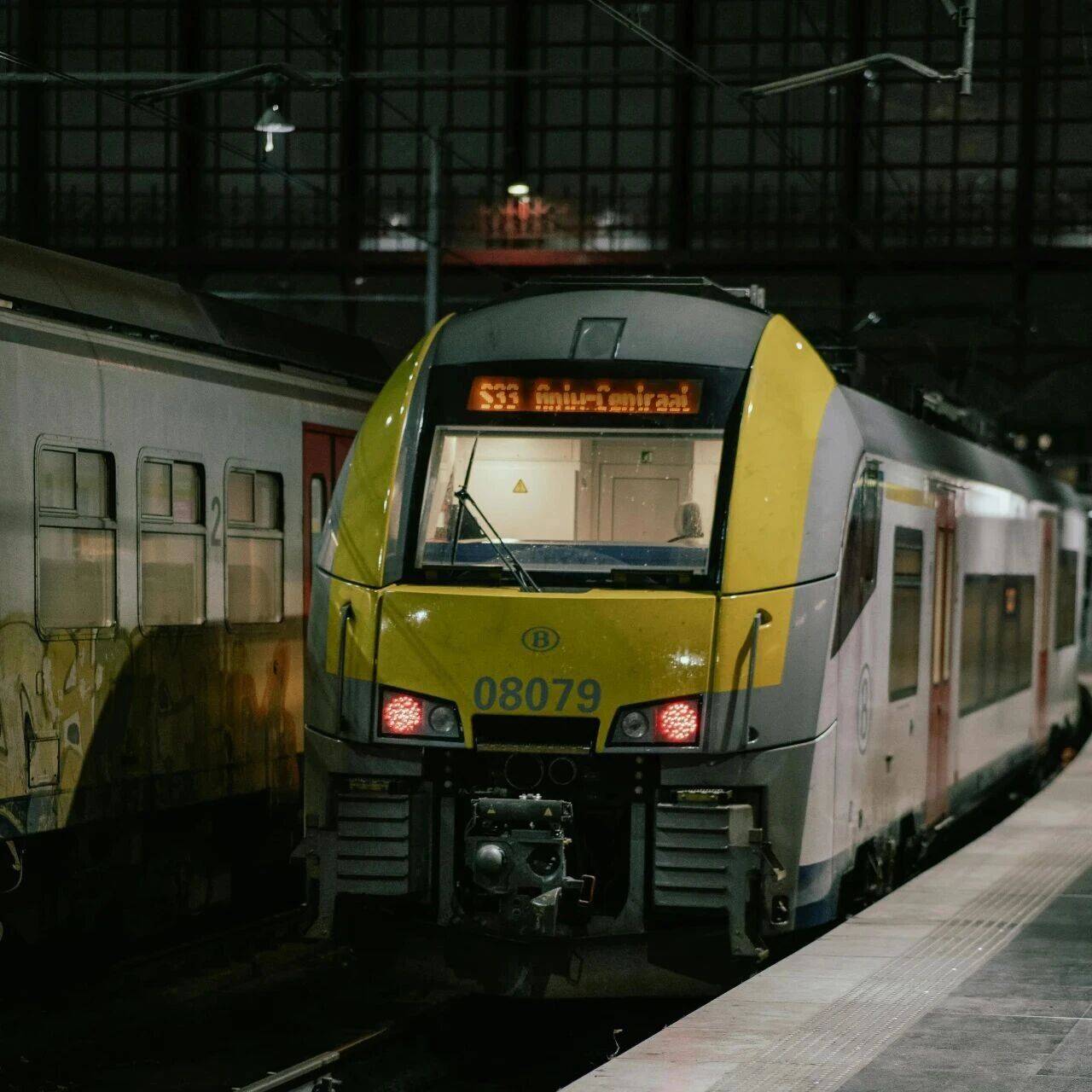 比利时铁路推出Train+折扣卡: 有什么新羊毛可薅？_票价_乘客_时段