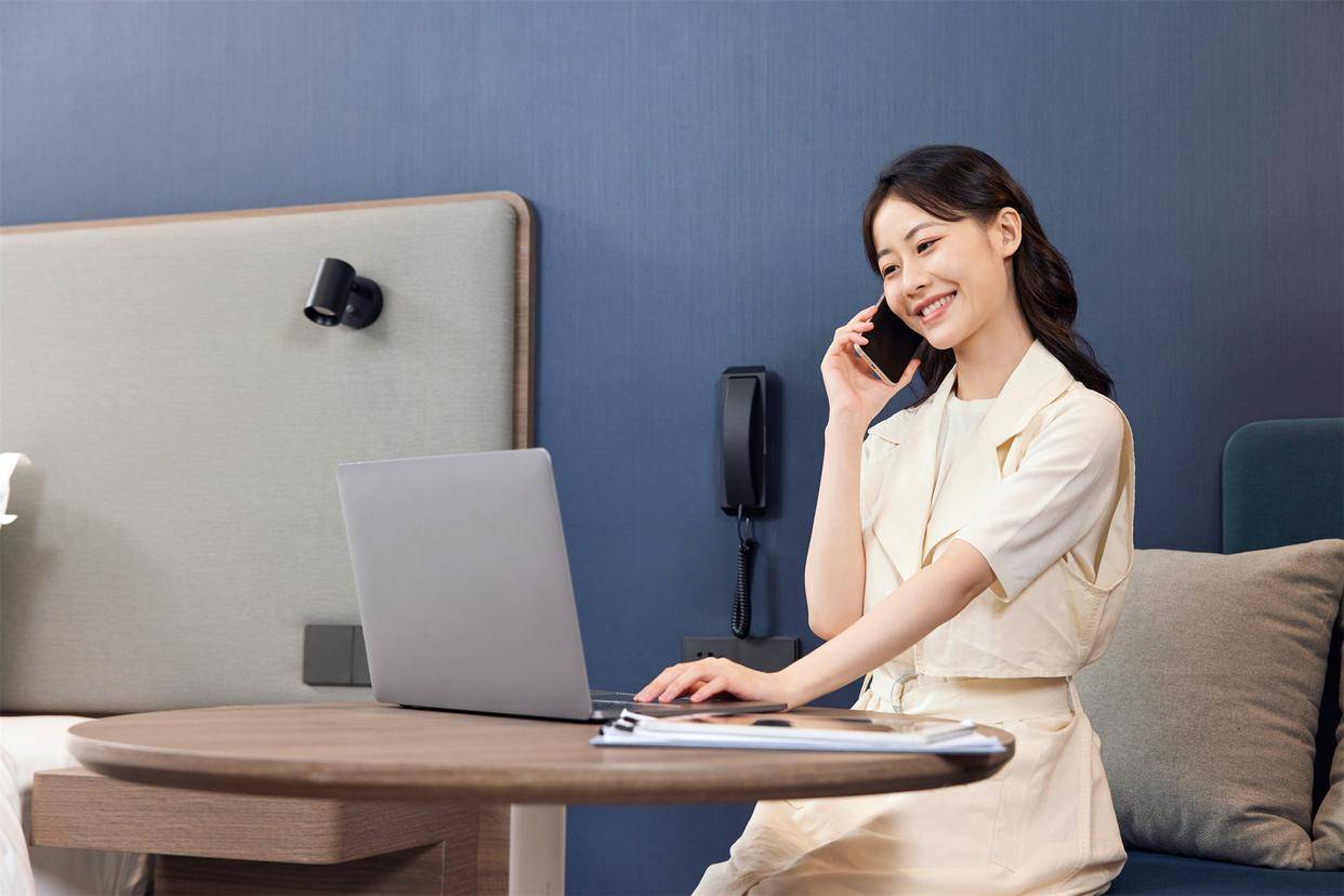 全季酒店被曝沐浴花洒有疑似粪便异物：消费者不