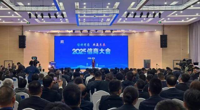 市委书记张宏伟最新致辞_河南信阳市委_老区_发展