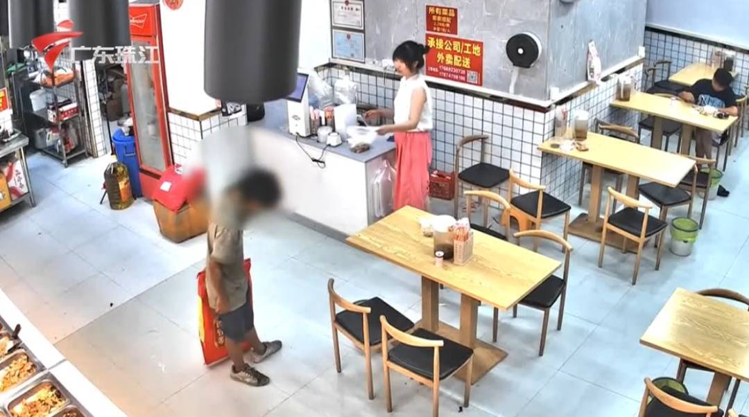 广州花都老板3次善意“赠饭” ，两月后小伙“逆袭”登门致谢
