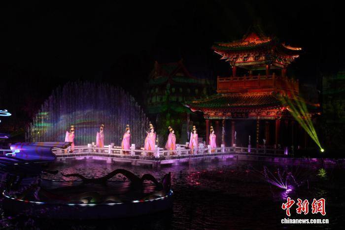 古都开封：大宋夜游剧目引游人