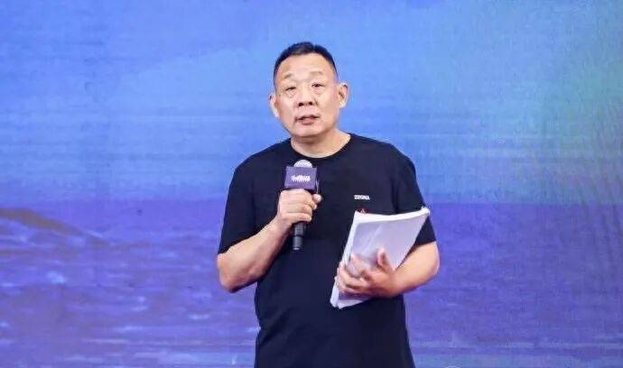 于东来称收费进行“个人分享交流”，每月一次，时长3小时，费用50万，喊话企业家参与