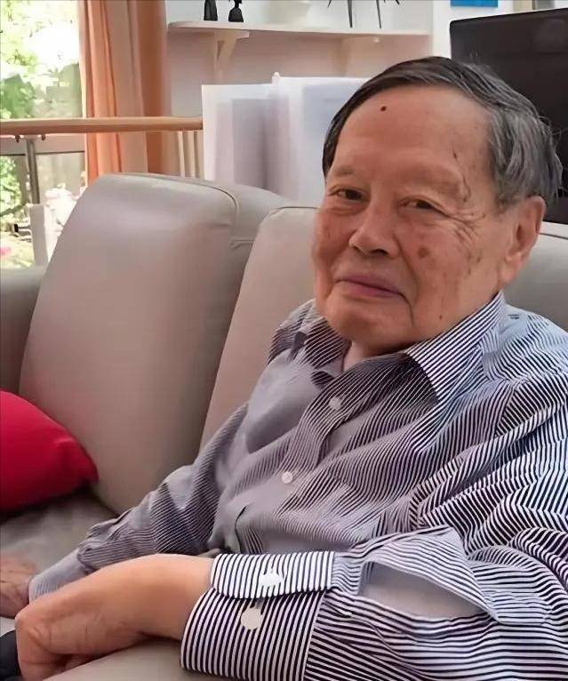 原创             杨振宁三大终身遗憾：22岁小舅子在他家自尽，父亲至死都未原谅他