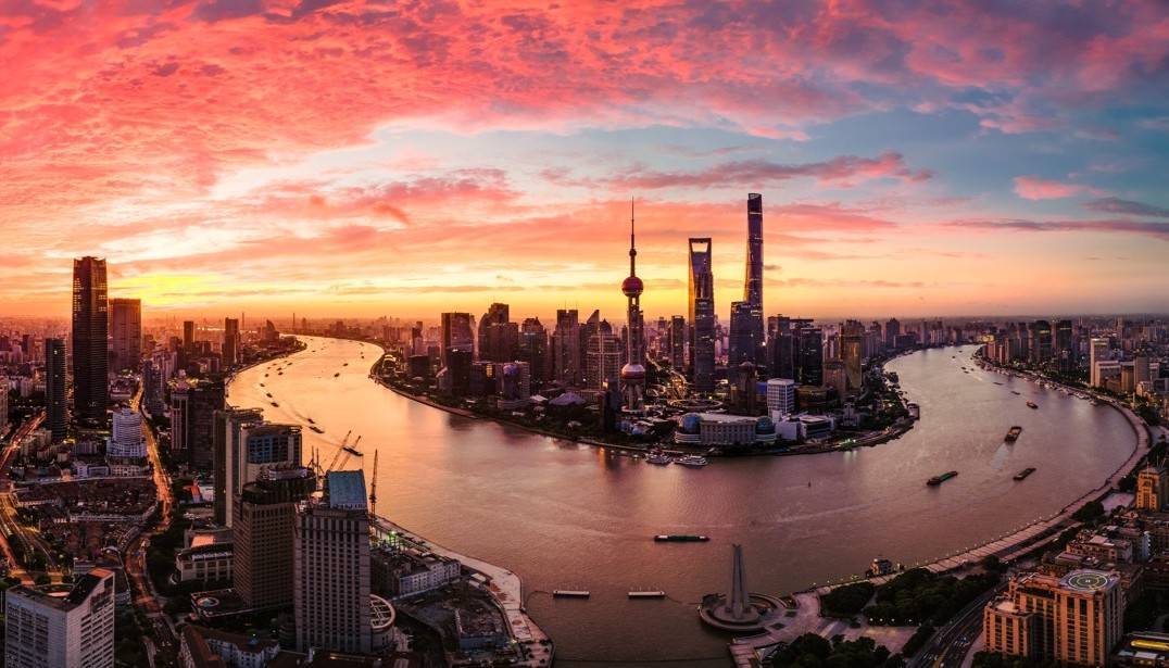 前三季度GDP首度突破4万亿,上海做对了什么?