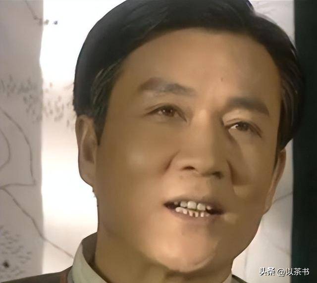 原来他早已去世,15岁演戏44岁走红,47岁患癌离世,哥哥是熟面孔