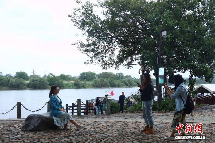 浙江丽水古堰画乡：艺术赋能乡村 生态旅游引客来