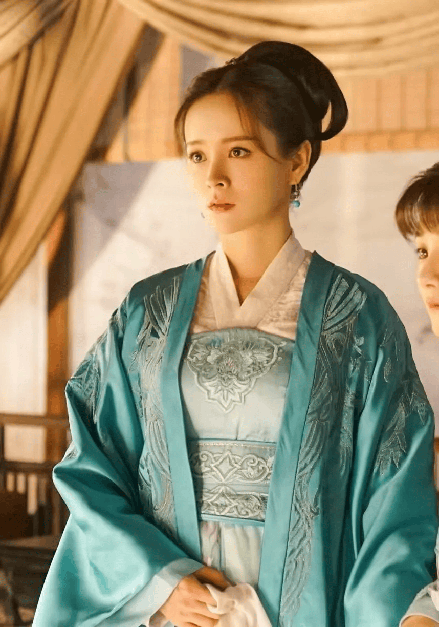 知名女演员邓莎老公路行被曝行贿近千万:受贿者获刑10年半(图2)