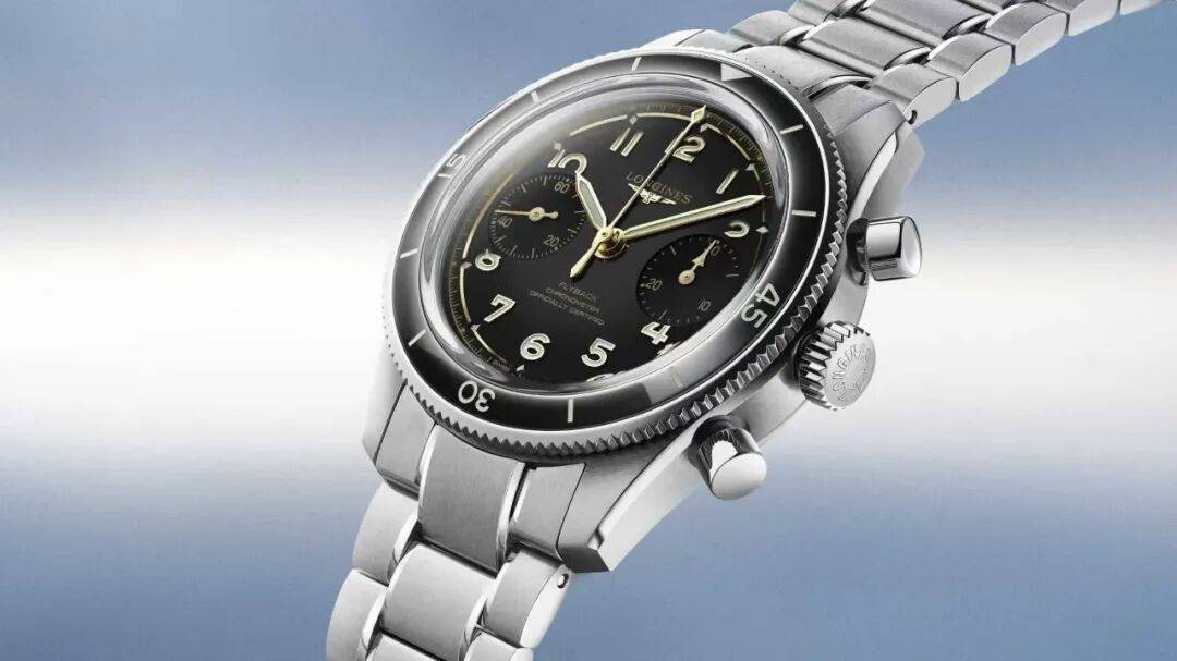 ���ٱ�������ϵ���Ƴ�����Ա��������Ա�ɷ���ʱ��� | LONGINES