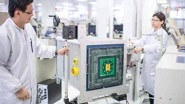 原创             北大天才朱佳迪，帮助美国攻克1nm芯片难题后，中国出现奇怪现象