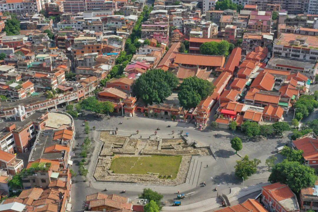 《浣溪沙·德济门遗址》庄灿煌