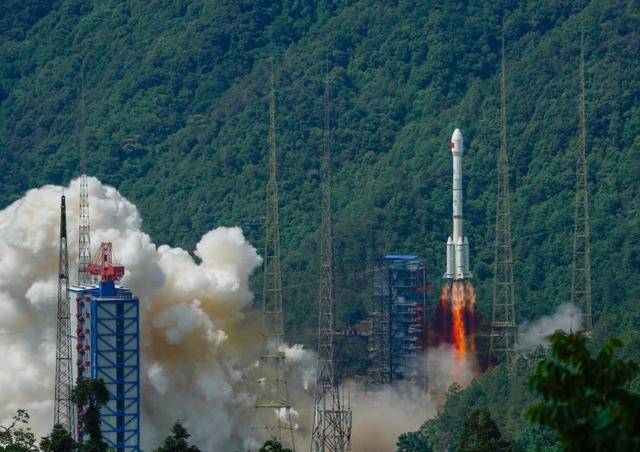 北斗星通十年白干？中国导航巨头“跌落神坛”，原因是什么？