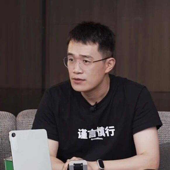 王腾称将离开手机行业_中国区_小米_公司