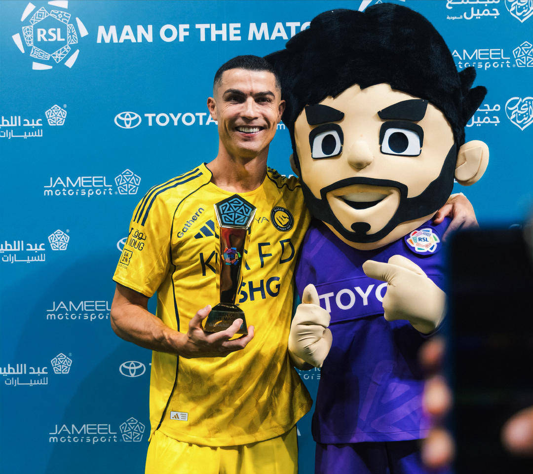 梅开二度+补时第14分钟绝杀!C罗助利雅得胜利联赛7连胜 梅开二度+补时第14分钟绝杀!C罗助利雅得胜利联赛7连胜