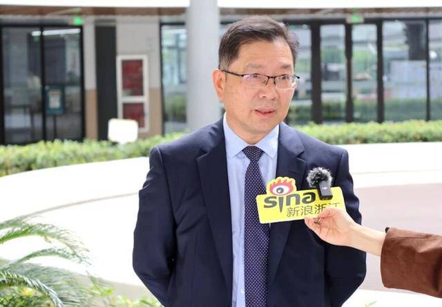 富阳这所中学,迎来新校长!