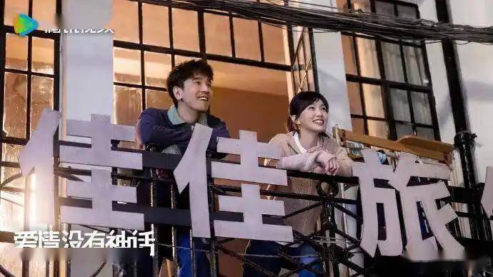 秦雯编剧电视剧被央视撤档：此前王家卫秦雯私密