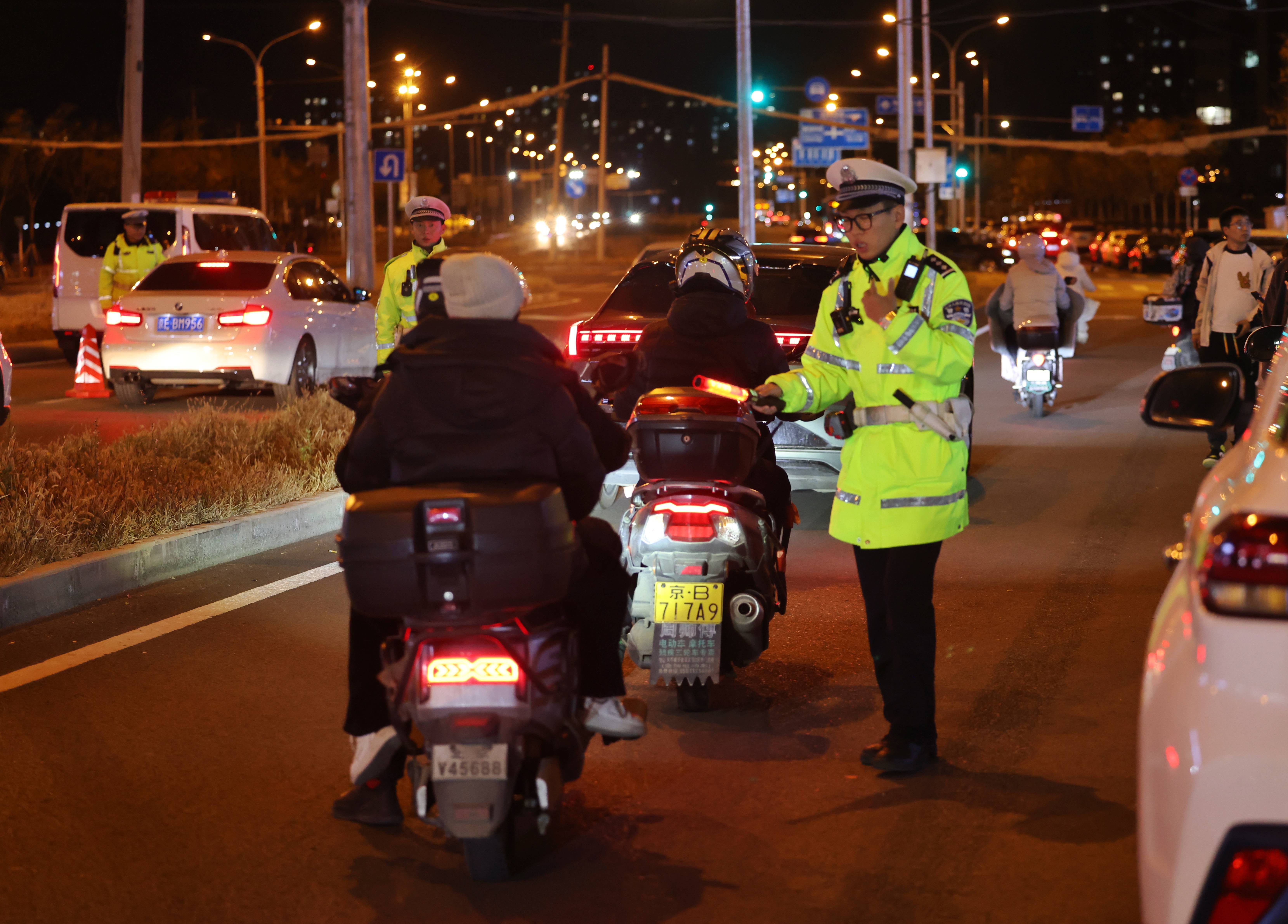 酒后“醉骑”自行车也可涉嫌违法,交管部门持续整治酒驾