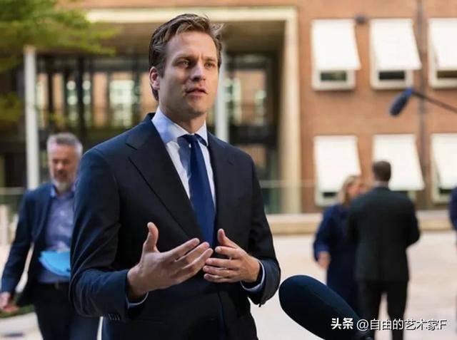 荷兰万万没想到,被自己人反杀:客户买欧洲晶源,来中国谈封测