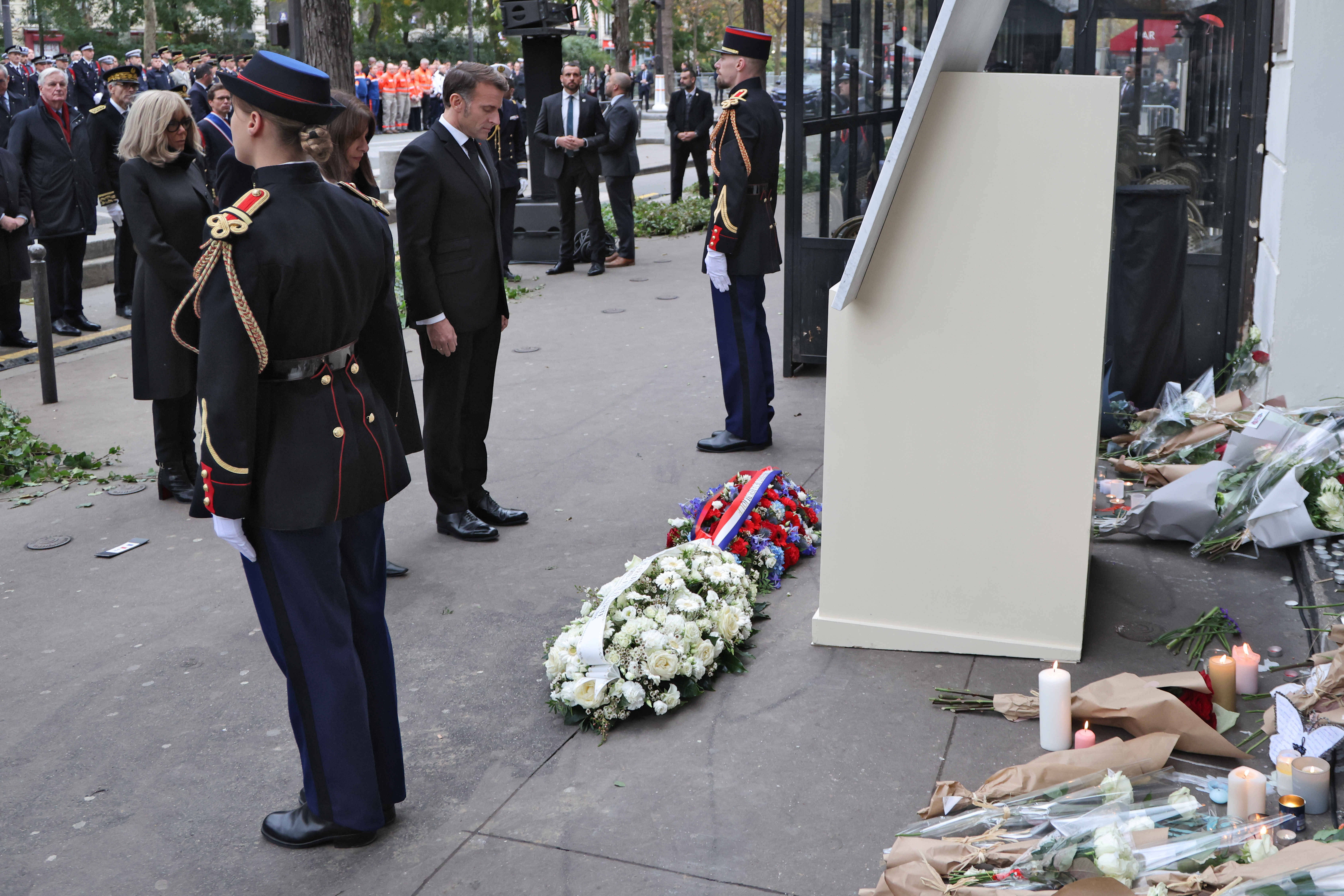 米兰体育- 米兰体育官方网站 世界杯官方指定投注平台巴黎举行恐袭十周年悼念活动