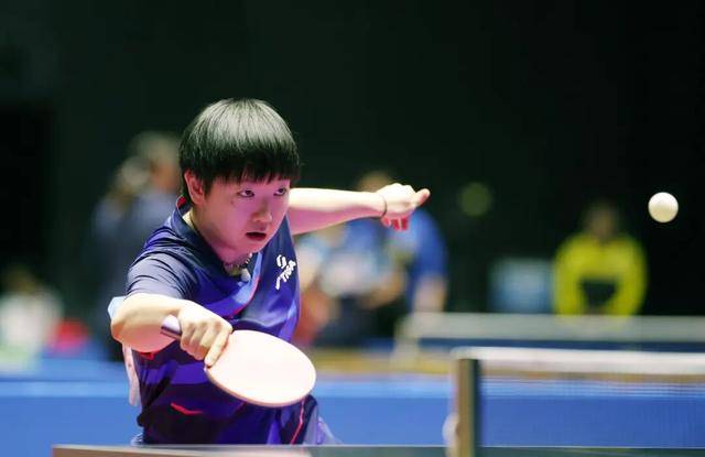 乒乓女团决赛，孙颖莎坐镇的河北队对战陈梦领衔的山东队