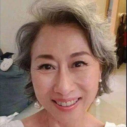 周润发没想到，叶倩文香港火灾后的一个举动，将他最后的体面撕碎